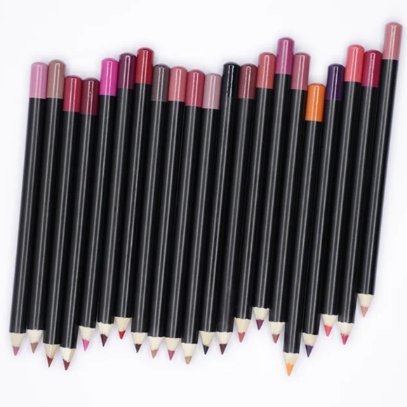 Lip liner - Picture 12 of 12